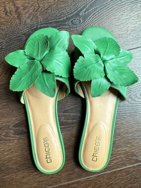 LIKE NEW Chico’s Slip-on Sandals